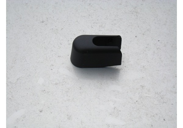 заглушка поводка склоочисника Renault Megane III, Kangoo II, III, 7701068740